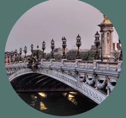 أبحث عن تأشيرة